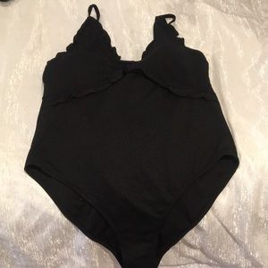Cupshe Black One Piece bathing suit